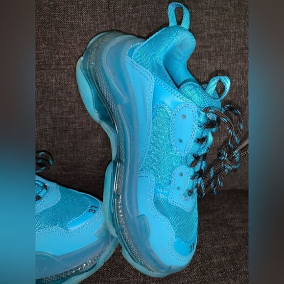 Balenciaga Triple S Cyan Blue Clunky Dad Sneaker - Picture 3 of 9
